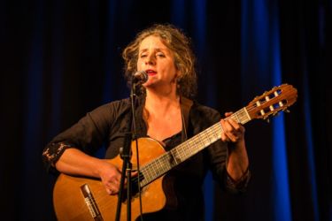 01-Comedy-Mix_160211-JK-44648