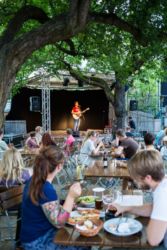 03-Comedy-Mix-ER_150724-JK-43050-w1000-h800