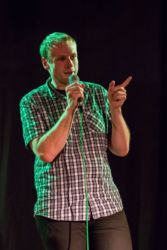 12-Comedy-Mix_150903-JK-43719-w1000-h800