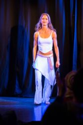 16-Comedy-Mix_160211-JK-44793