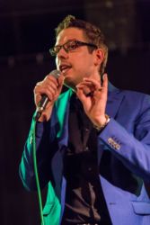 17-Comedy-Mix_150903-JK-43798-w1000-h800