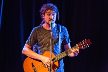 23-Comedy-Mix_150604-JK-42573-w1000-h800