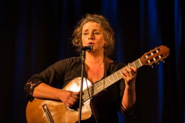 23-Comedy-Mix_160211-JK-44850