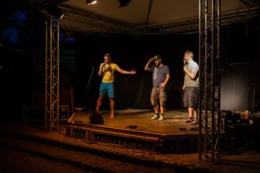 26-Comedy-Mix-ER_150724-JK-43221-w1000-h800