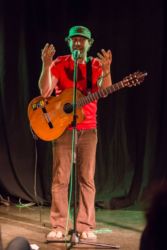 29-Comedy-Mix_150903-JK-43881-w1000-h800