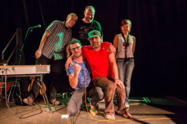 36-Comedy-Mix_150903-JK-44000-w1000-h800